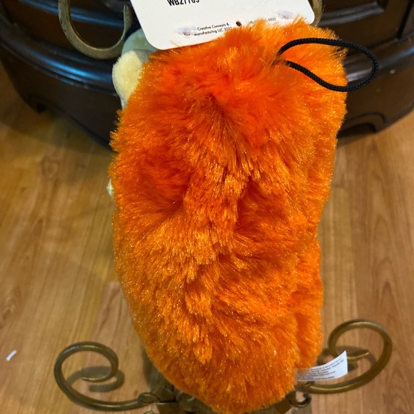 Brand New Headshot Dog Toy With Squeaker 9.5” - Picture 2 of 5